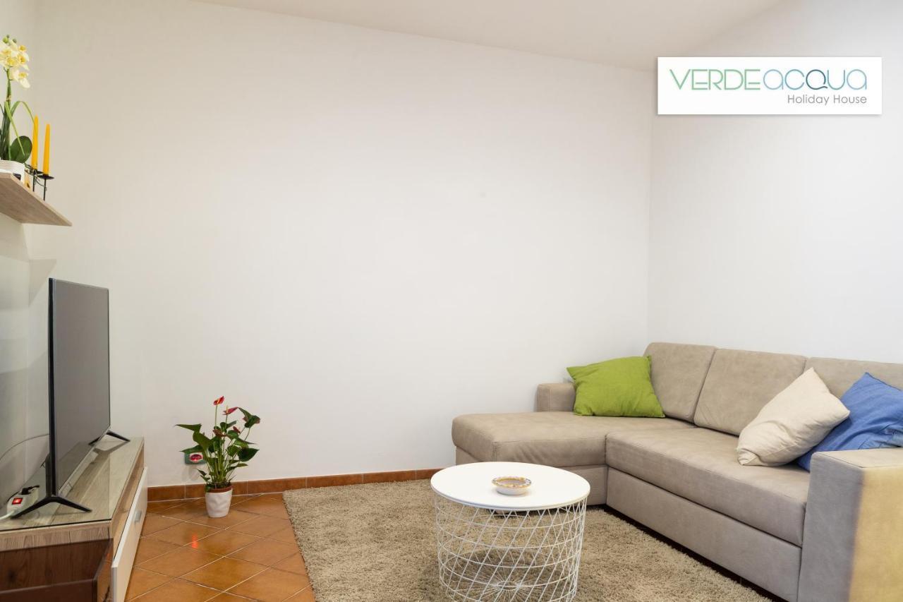 Holiday home Verdeacqua House *